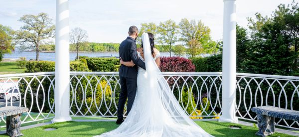 newlyweds at vip country club venue