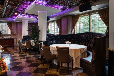 600 lounge high seat booth