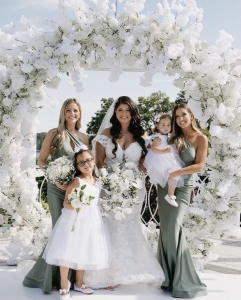 wedding party pergola