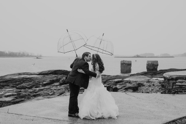 a kiss in the rain at the oaks